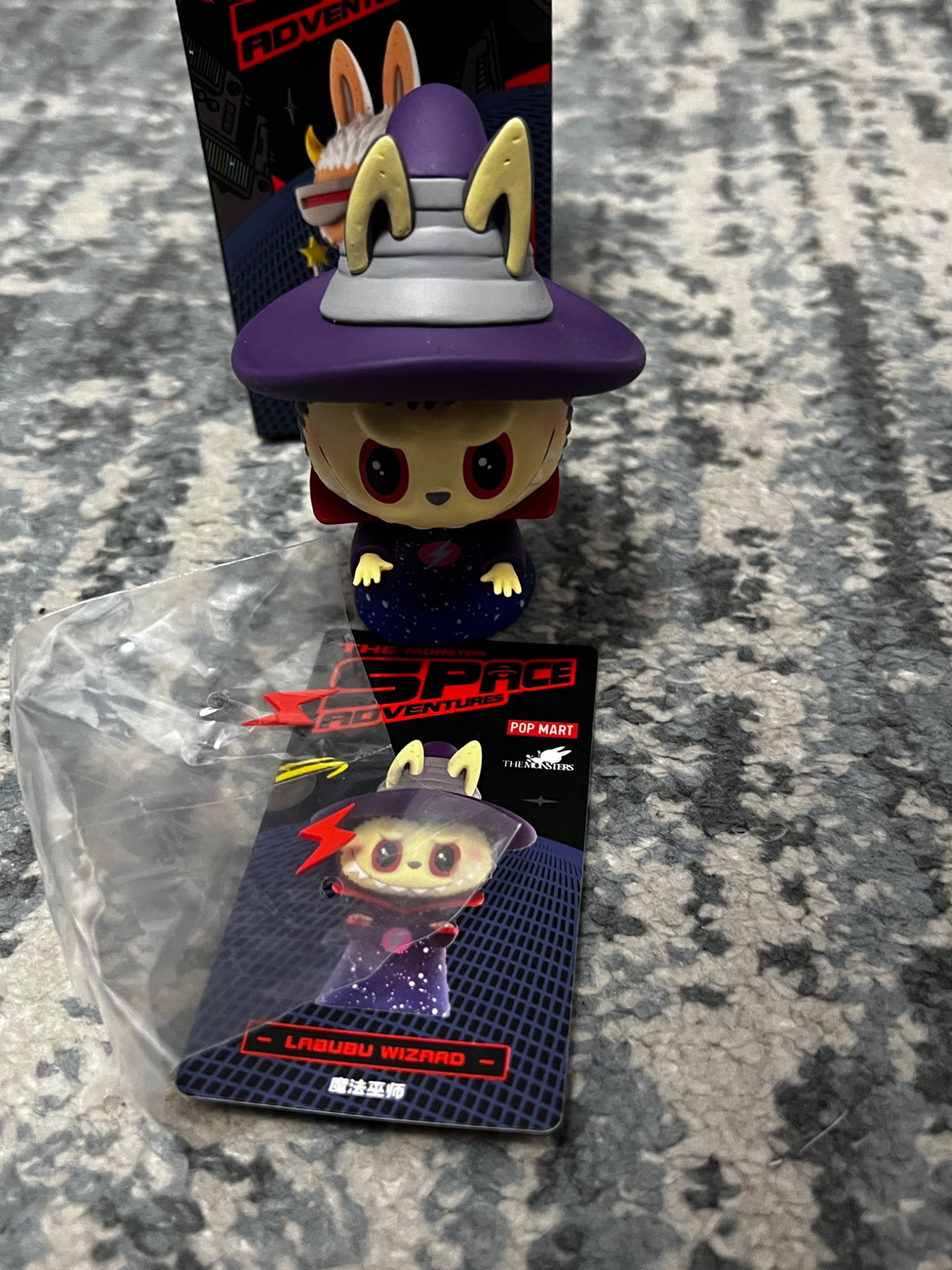 Labubu Wizard - The Monsters Space Adventures Series - Kasing Lung x Pop Mart - 1