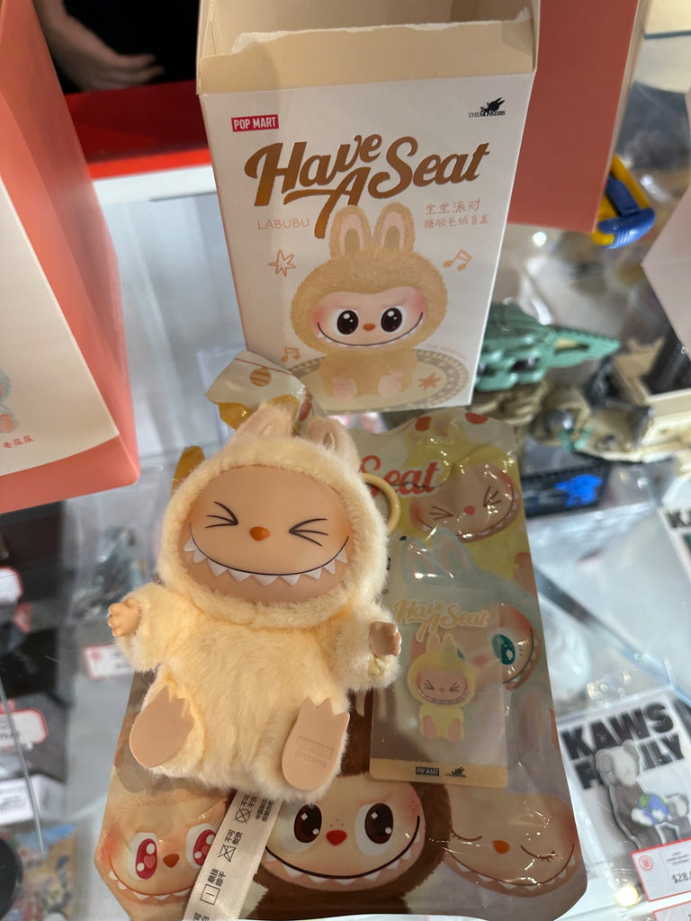 Labubu Have a Seat - Sisi - Mindzai Toy Shop