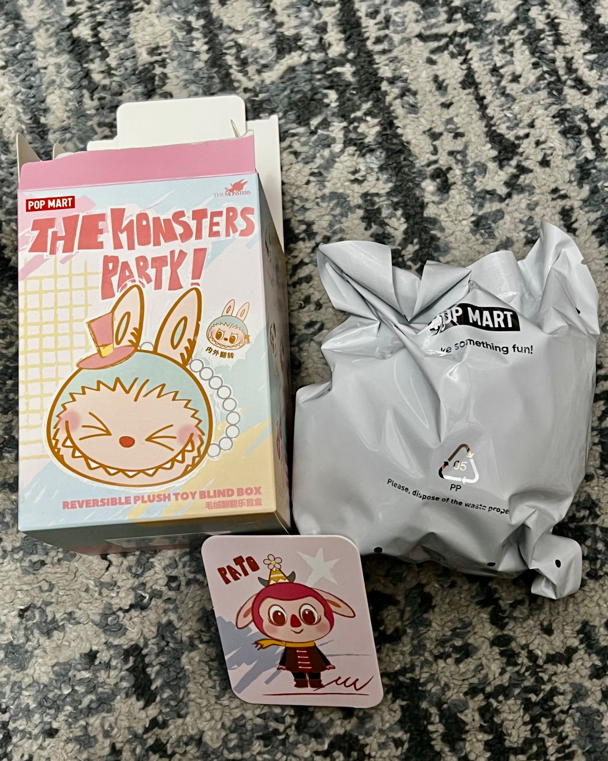 Pato - The Monsters Party Series Reversible Plush Keychain - Pop Mart - 2