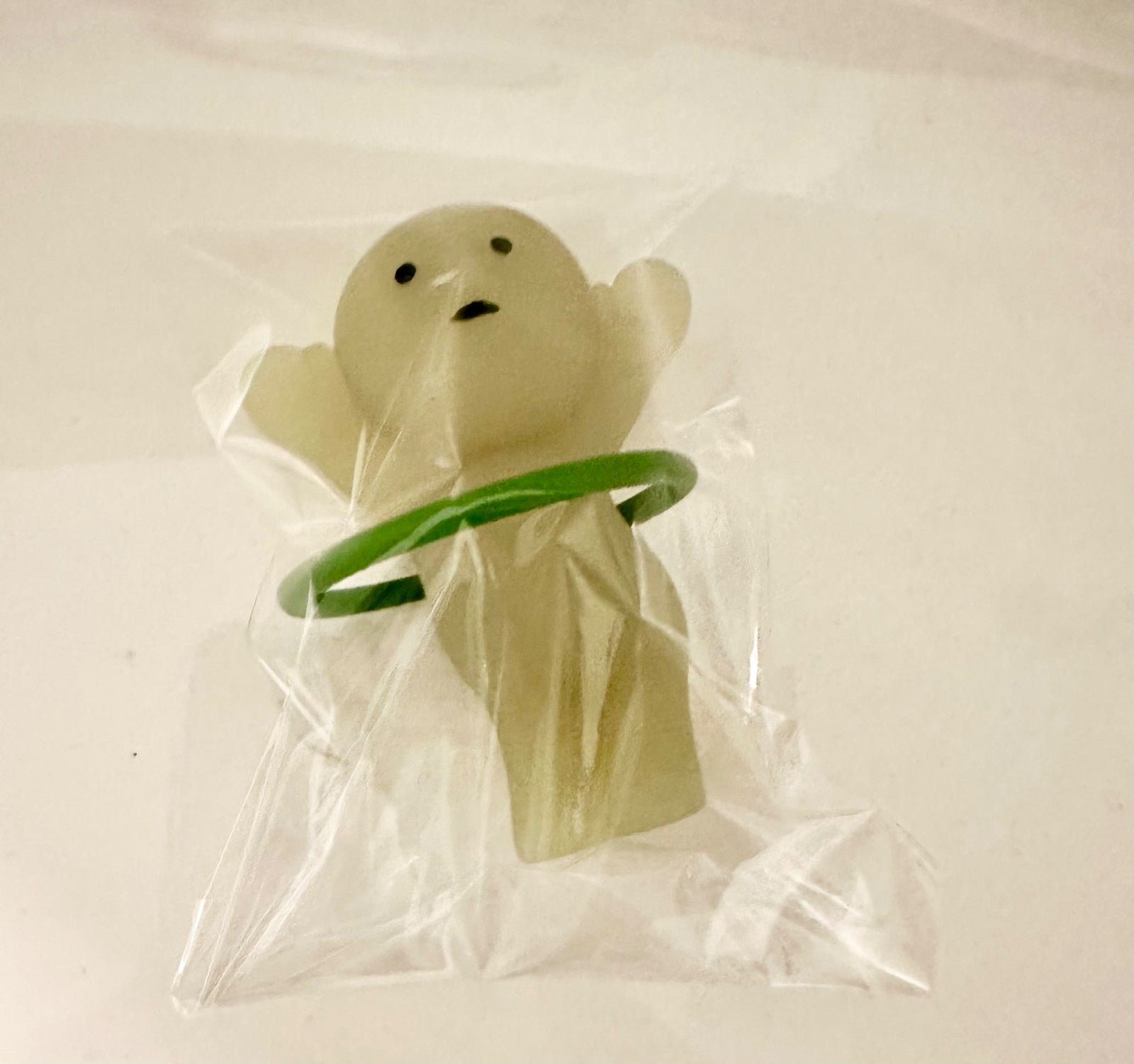 Hoola Hoop - Smiski Exercise Series - Dreams Inc. - 1