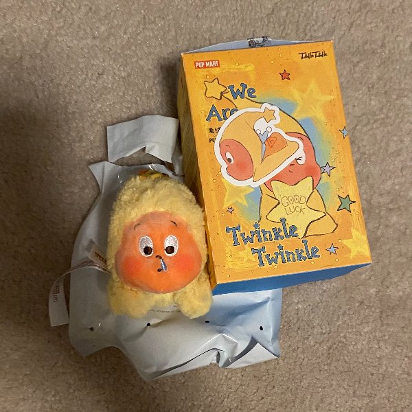 Little Superman - We are Twinkle Twinkle Series-Plush Pendant by POP MART - 1