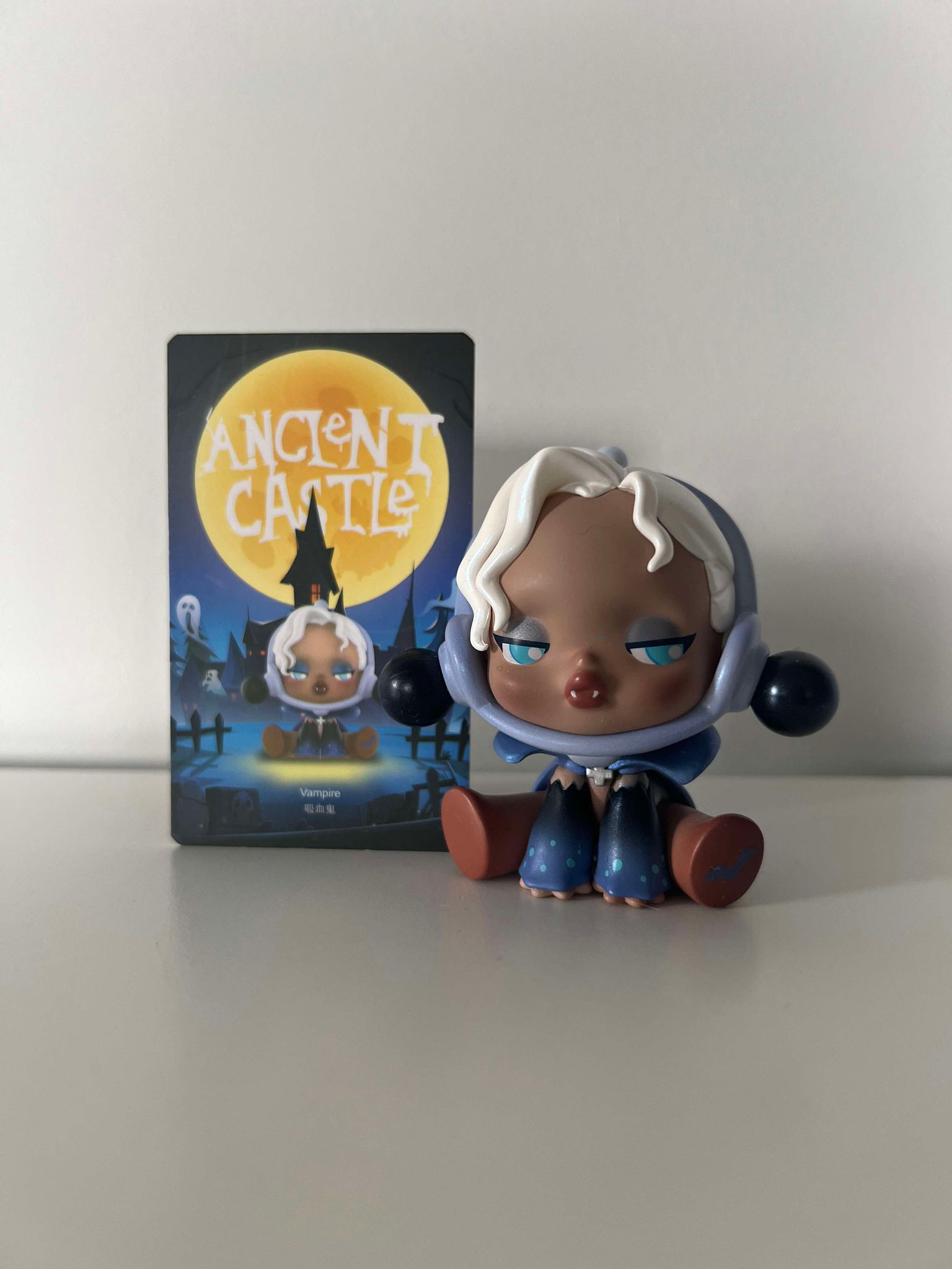 Vampire - Skullpanda Ancient Castle Series by POP MART - Mindzai