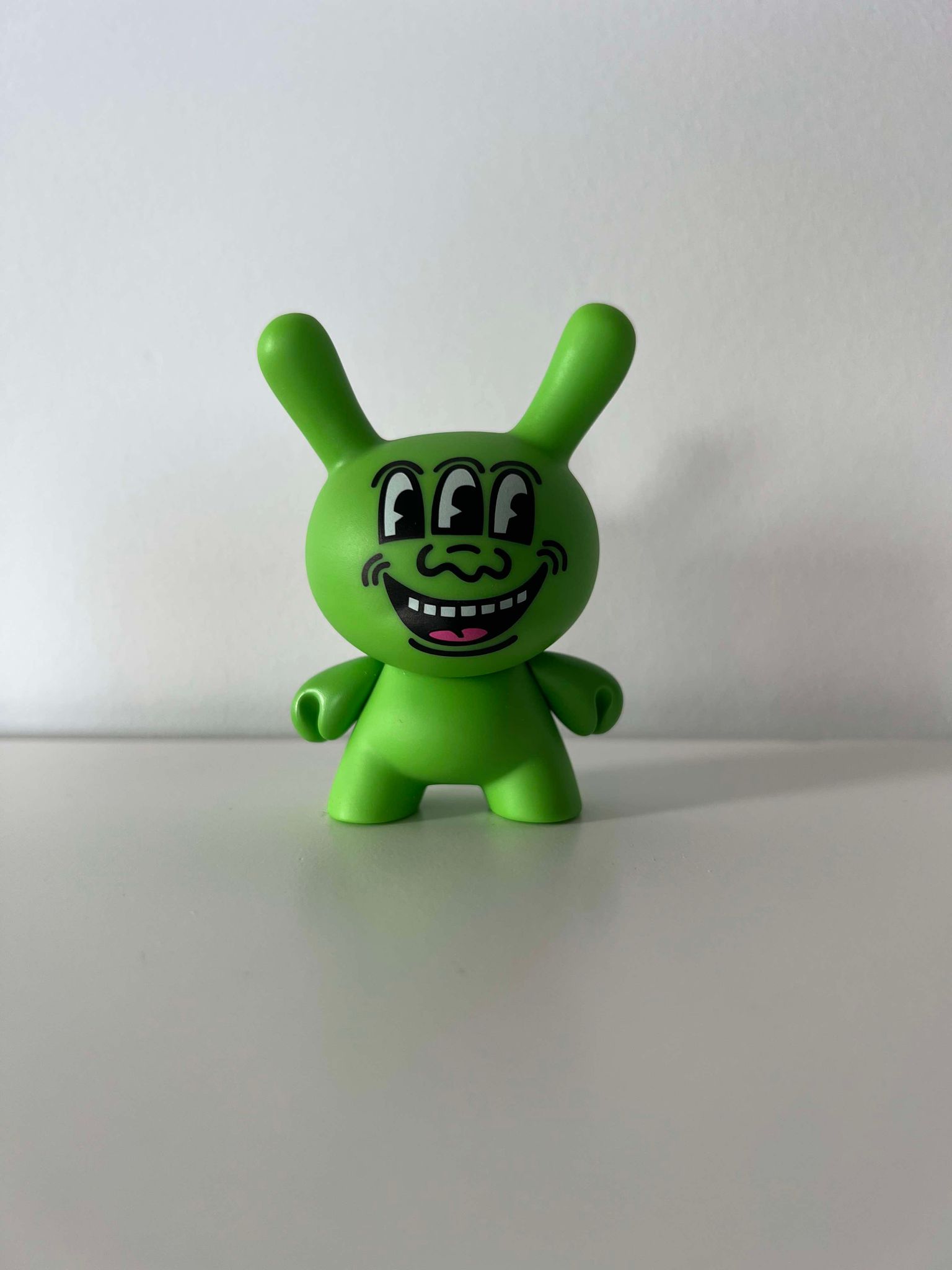 Green 3 Eyed Monster (2/20) - Keith Haring Dunny Mini Series by Kidrobot - 1