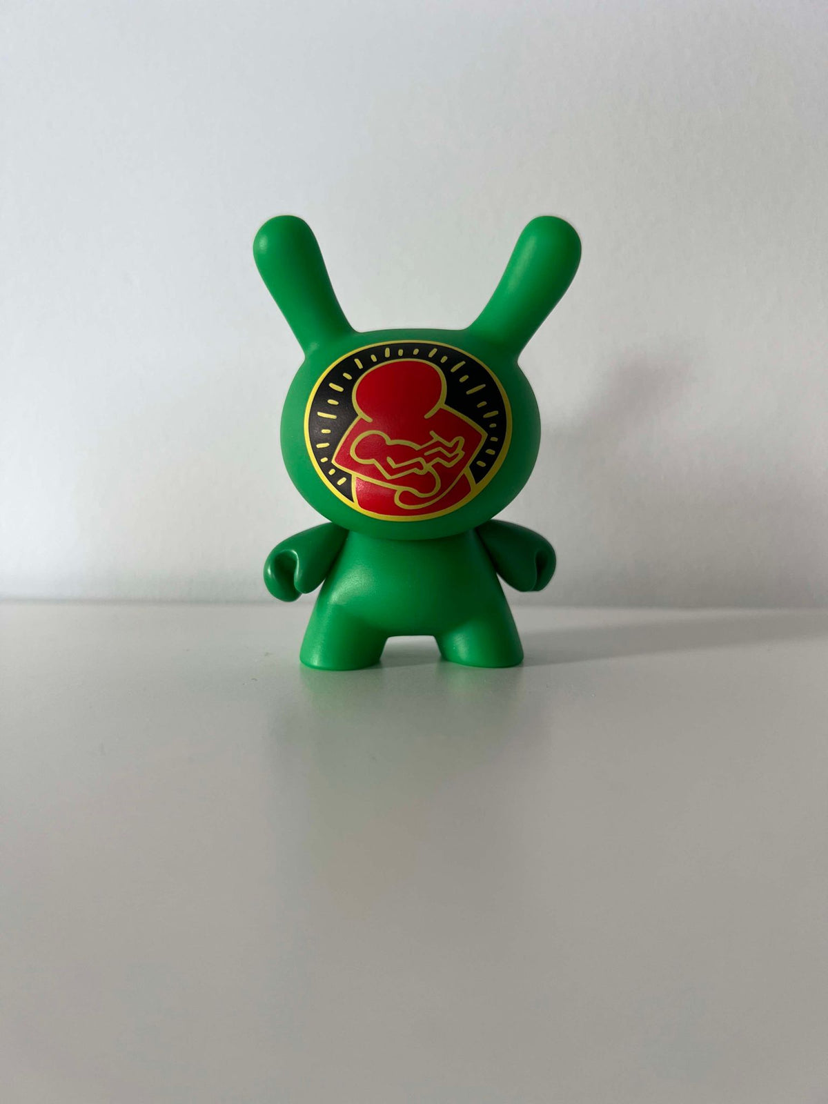 Green Mother &amp; Child (2/20) - Keith Haring Dunny Mini Series by Kidrobot - 1