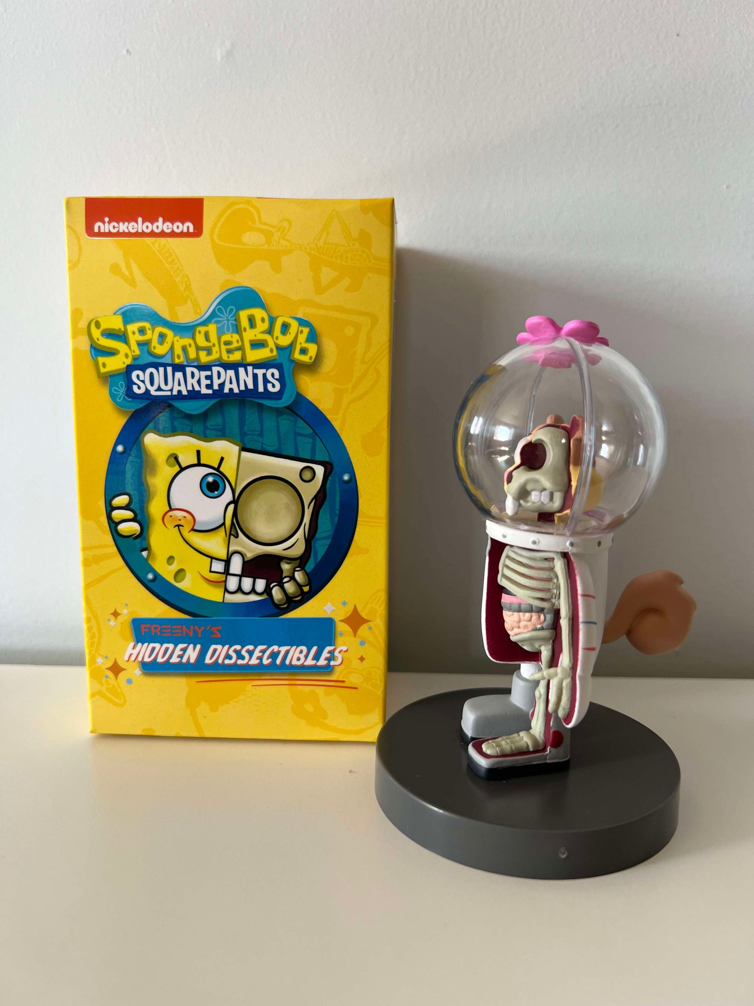 Sandy - Hidden Dissectables Spongebob Squarepants Series by Jason Freeny x Mighty Jaxx - 1