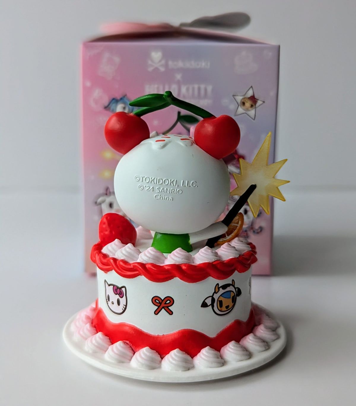 Hello Kitty Cake - Tokidoki x Hello Kitty 50th Anniversary Series - 3