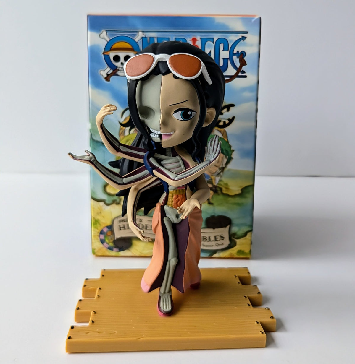 Nico Robin - Freeny&#39;s Hidden Dissectibles One Piece Series One - Mighty Jaxx - 1