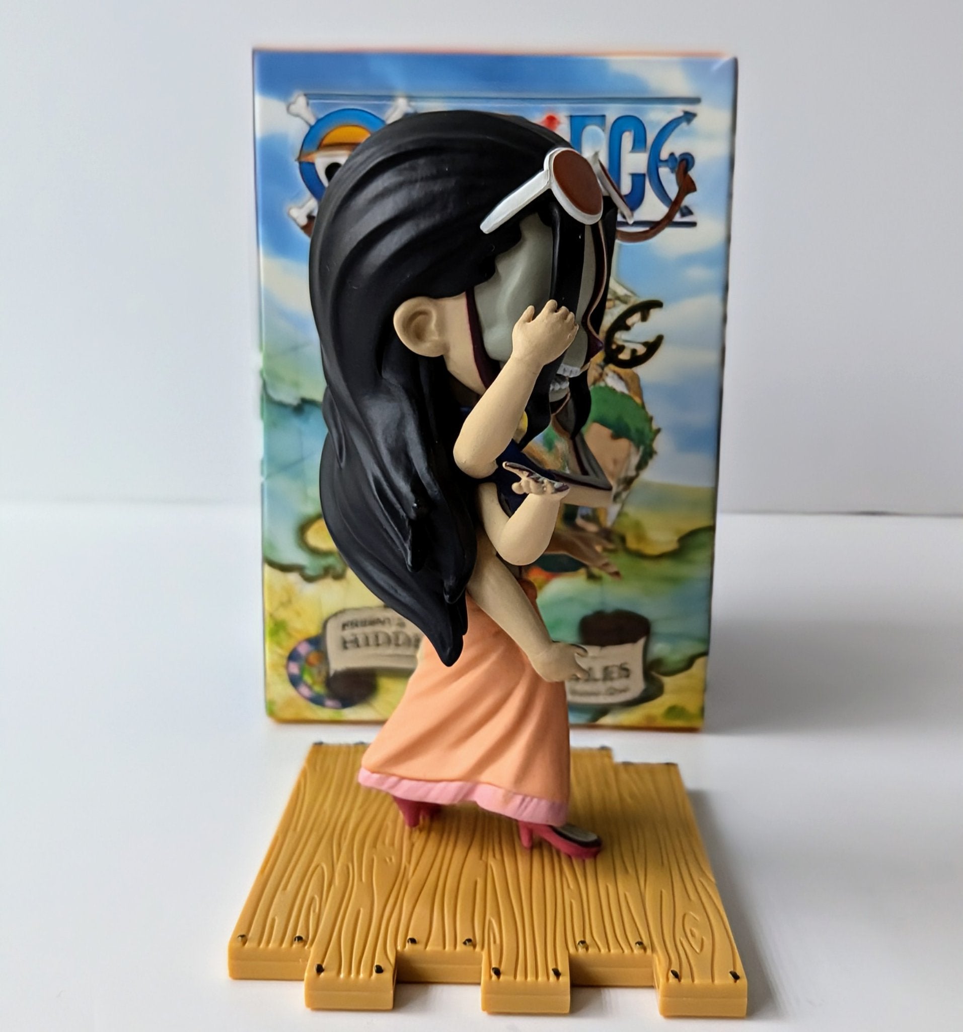 Nico Robin - Freeny's Hidden Dissectibles One Piece Series One - Mighty Jaxx - 4