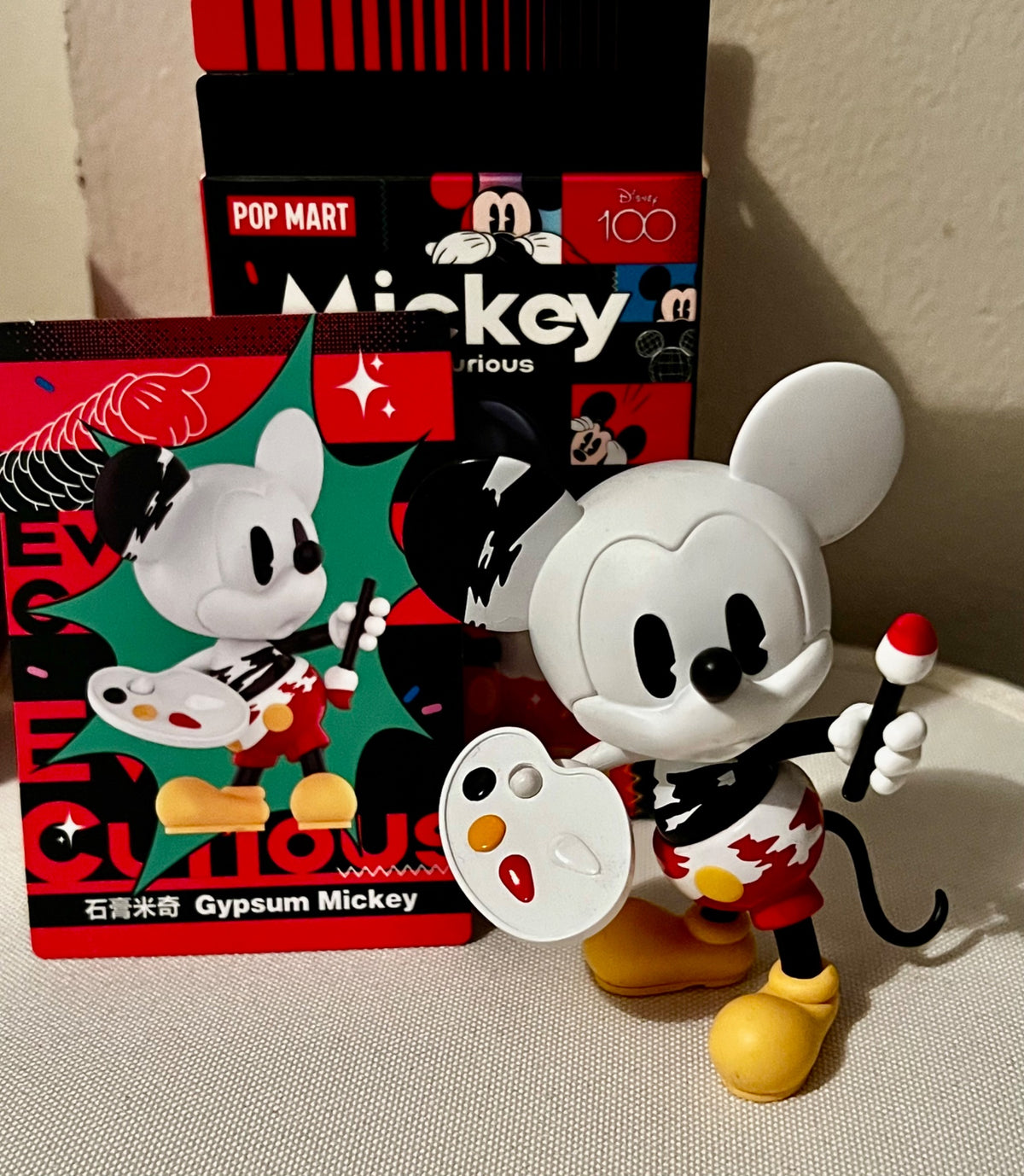 Gypsum Artist Mickey - Disney 100th Anniversary Mickey Ever-Curious Series - Pop Mart X Disney - 1