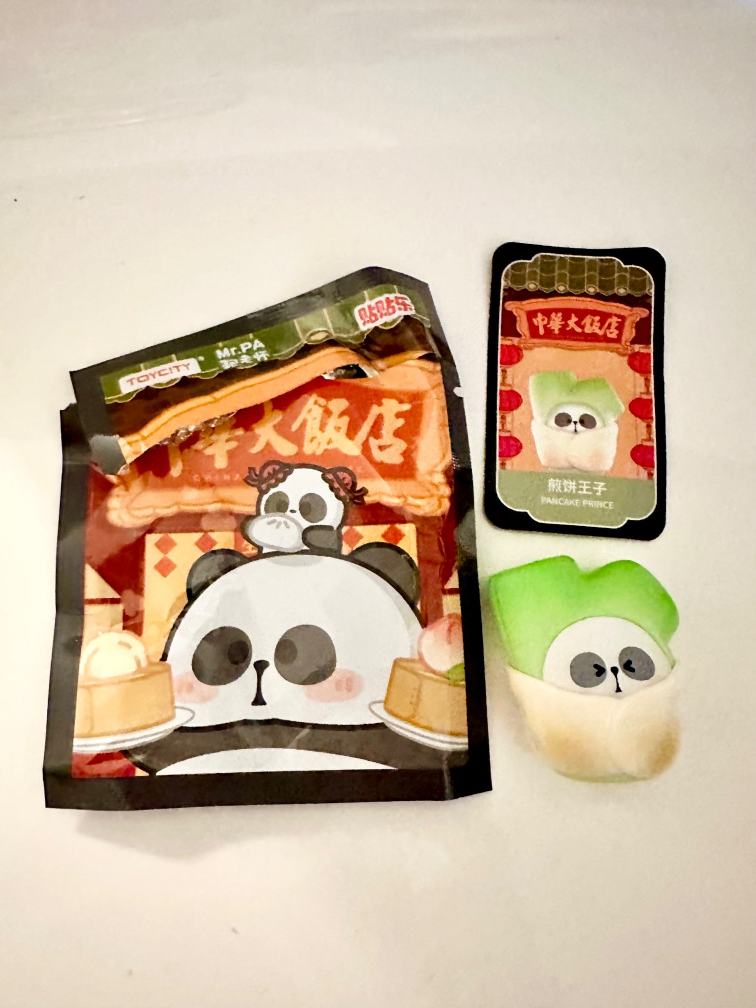 PRINCE 世界1000個限定Smashing Box 276/1000 Pancake Prince - Mr. PA China Grand Hotel Confirmed Magnet