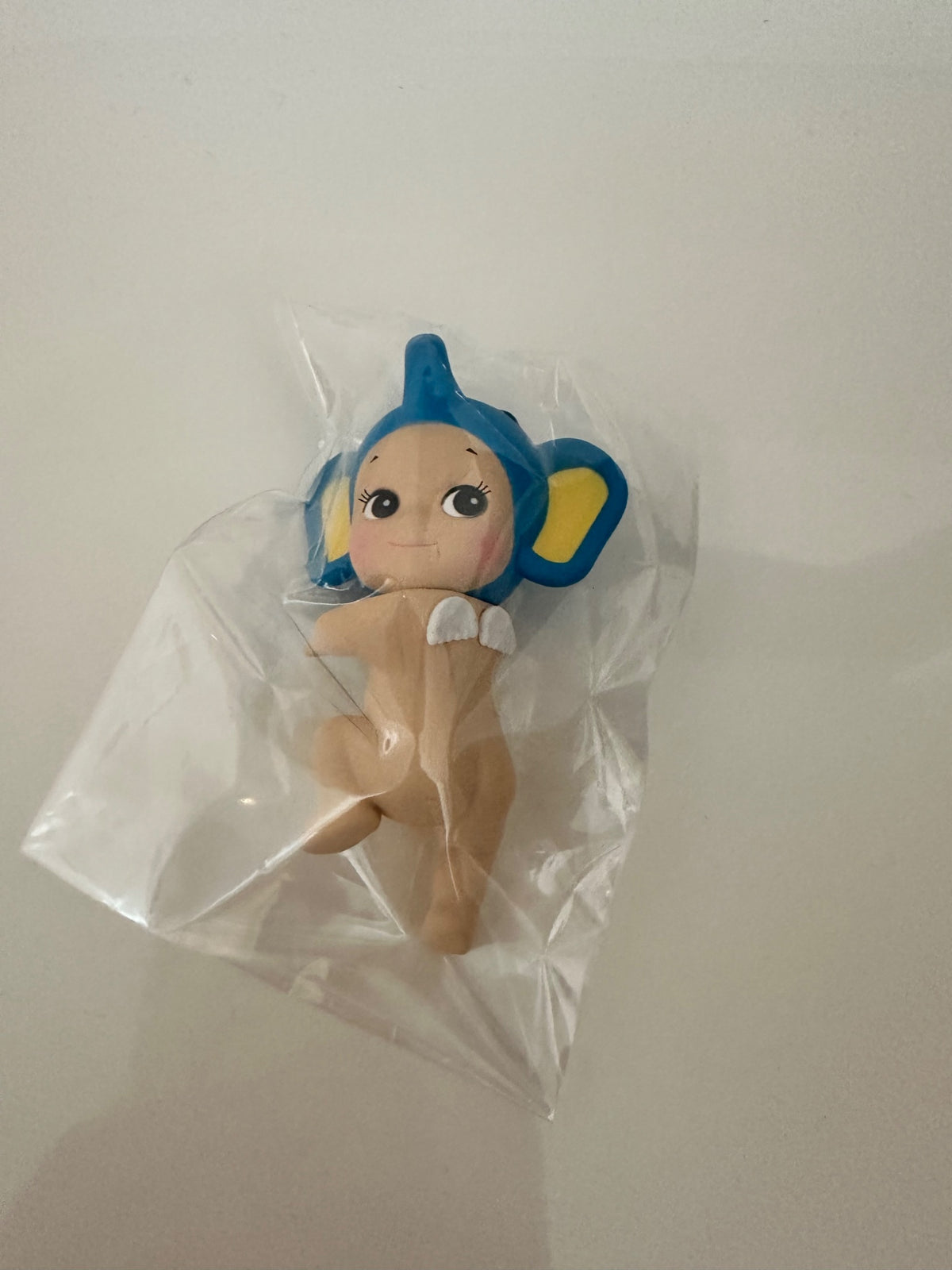 Elephant - Sonny Angel Looking Back Series Hippers -Dreams Inc. - 1