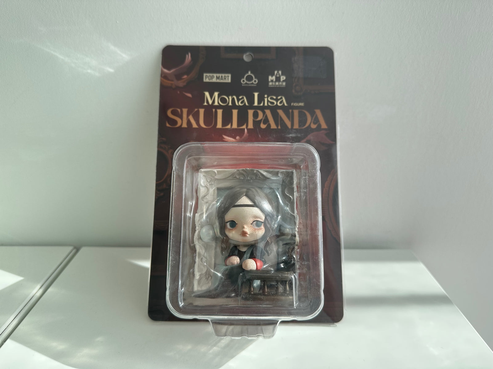 Skullpanda Mona Lisa Figure by POP MART - 1