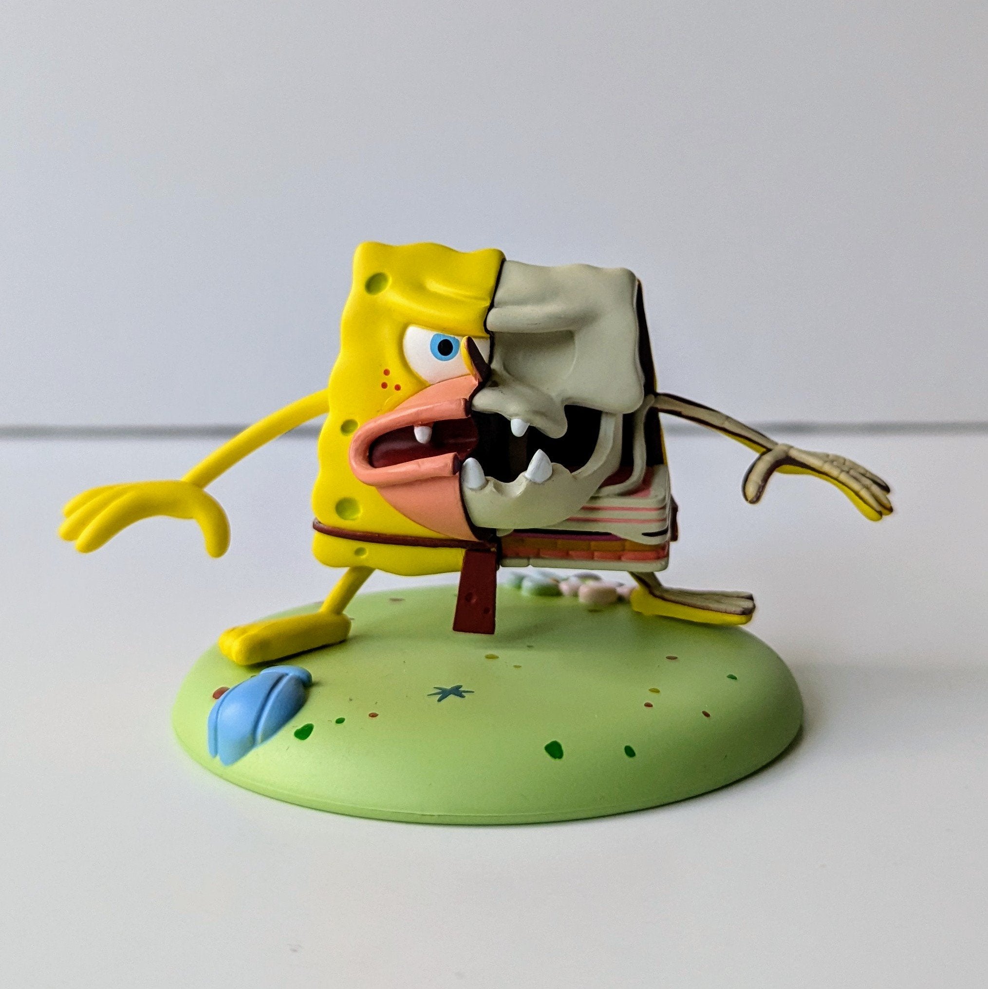 Spongegar - Freeny's Hidden Dissectibles Spongebob Squarepants