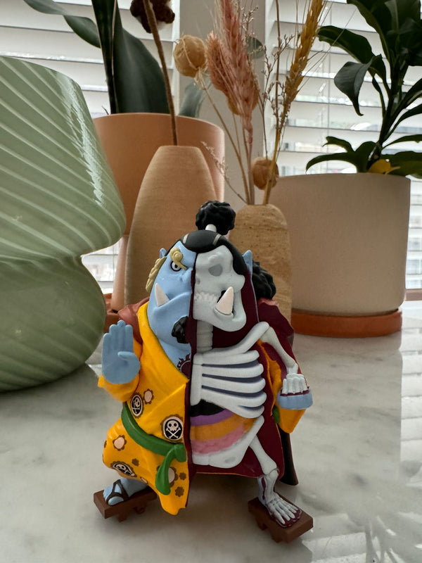 WHIZ LIMITED × secret base いちひく君 WHIZ LIMITED × secret base いちひく君 secret base 〜君がくれたもの