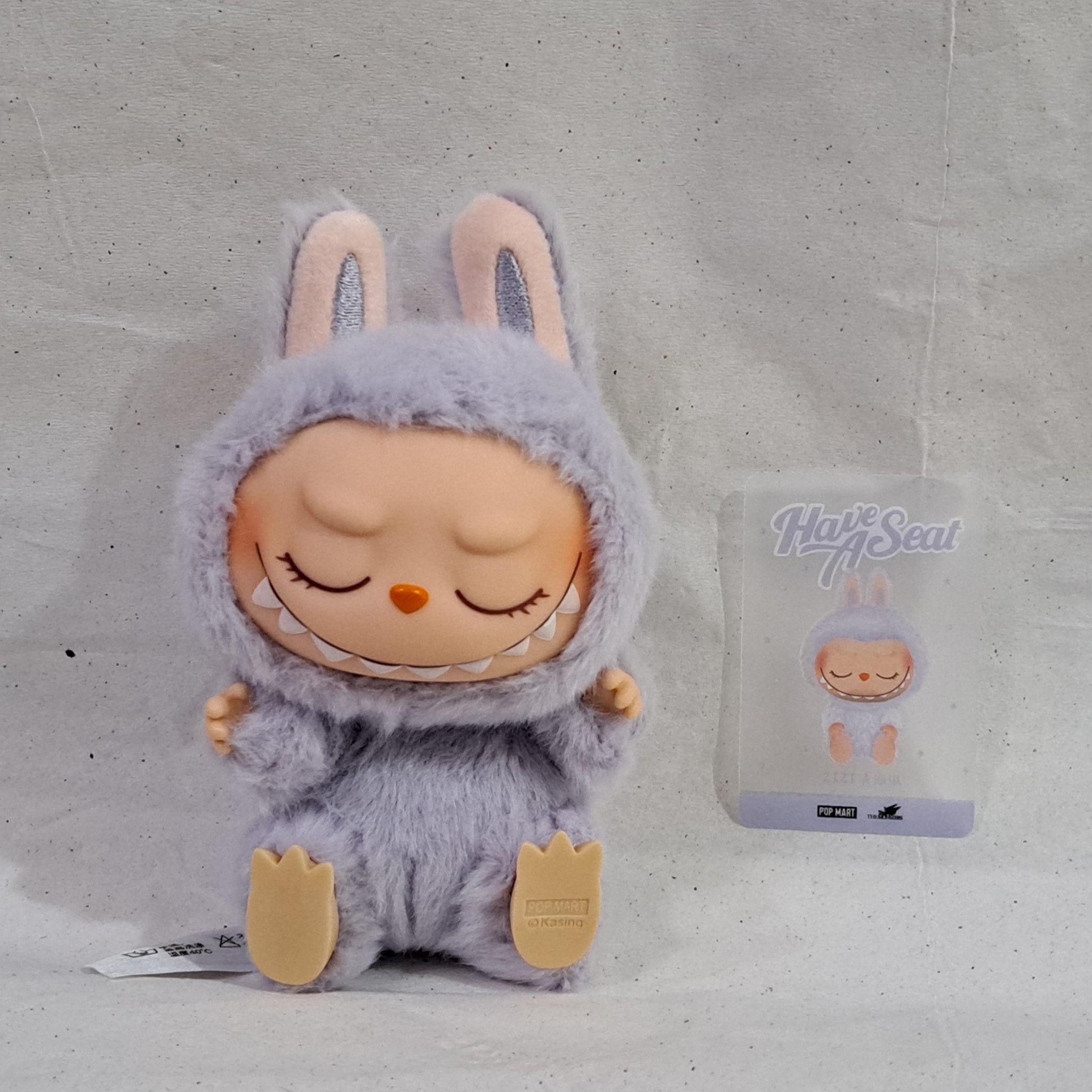 Zizi - Labubu Have A Seat - POP MART - Mindzai Toy Shop