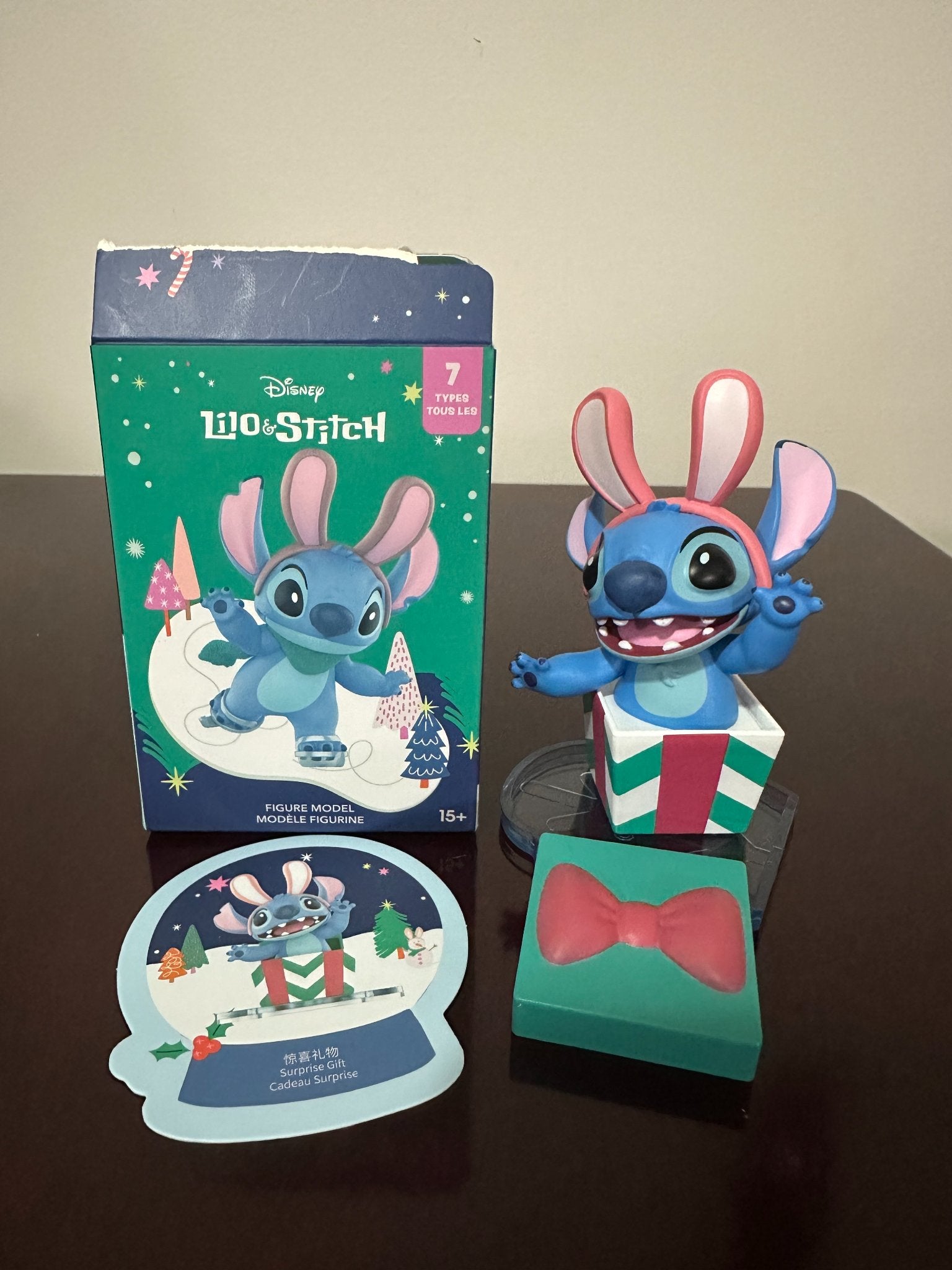 Stitch Surprise Gift - Lilo & Stitch - Disney - 1