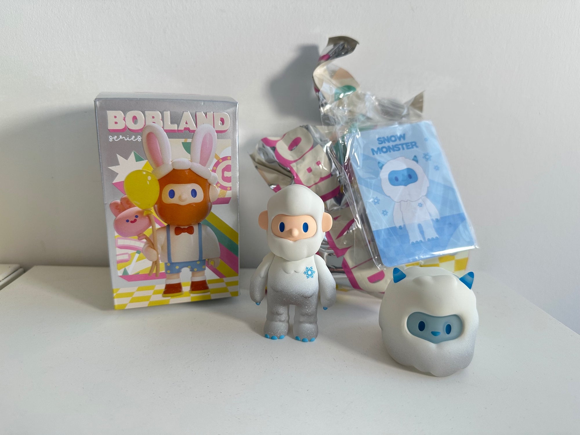 SNOW MONSTER - BOBLAND SERIES - FarmerBob by Finding Unicorn - 3