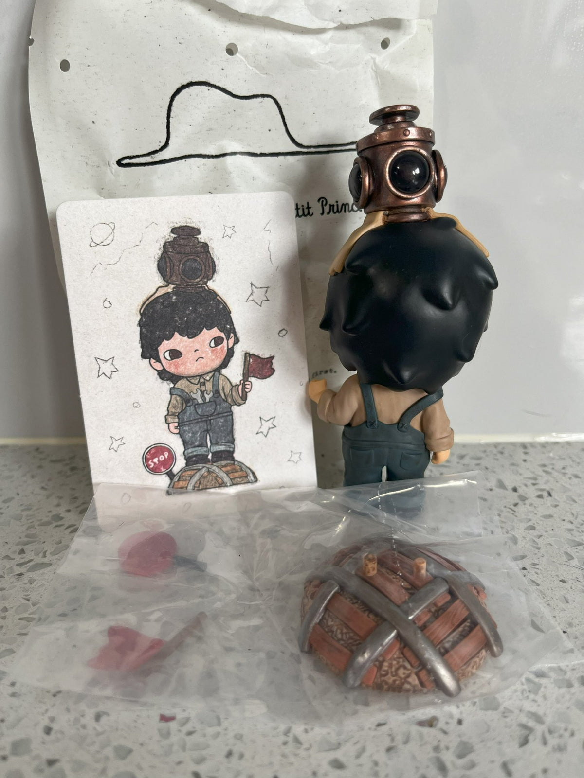 The Switchman - Hirono x Le Petit Prince Series by Pop Mart  - 2