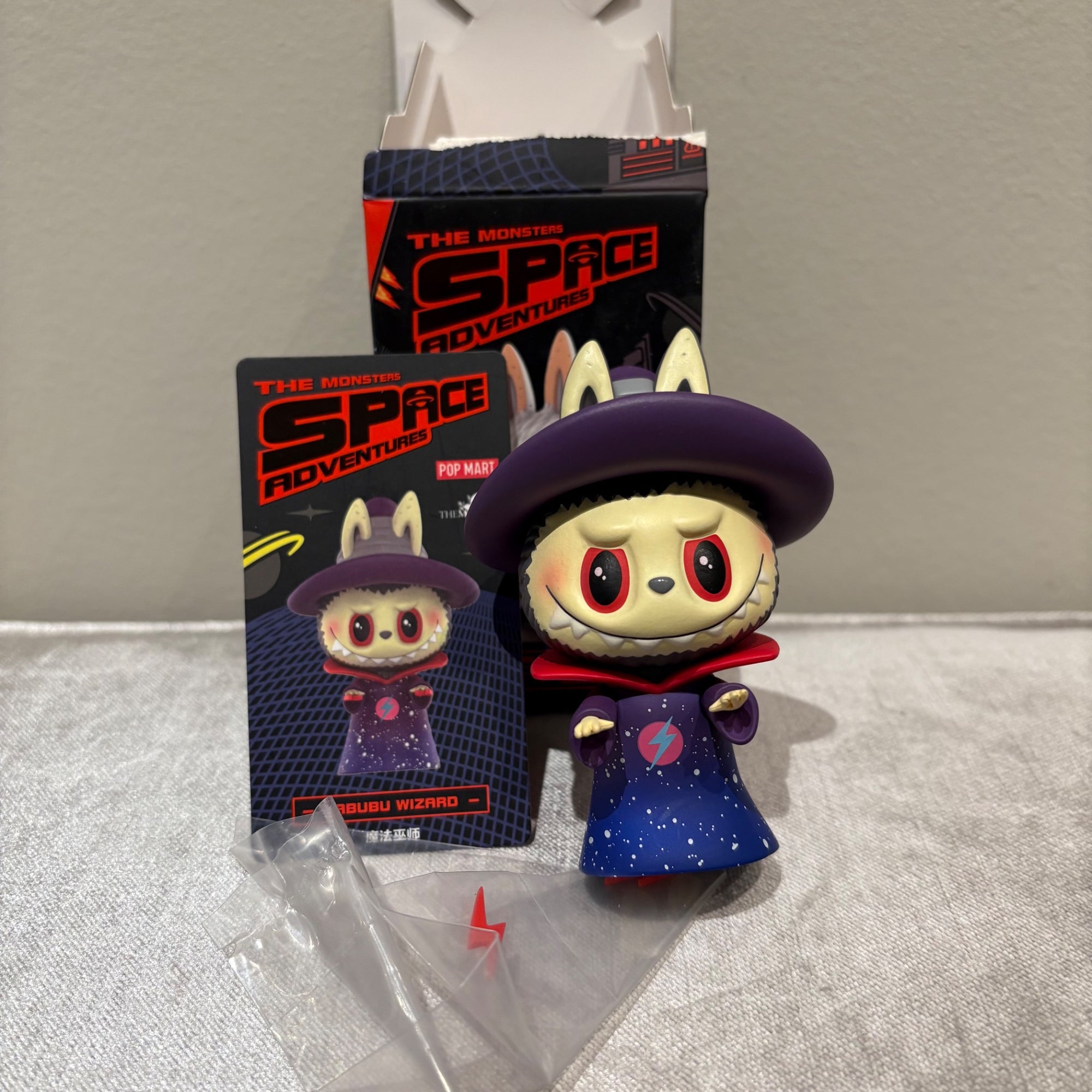 Labubu Wizard - The Monsters Space Adventure by POP MART - Mindzai