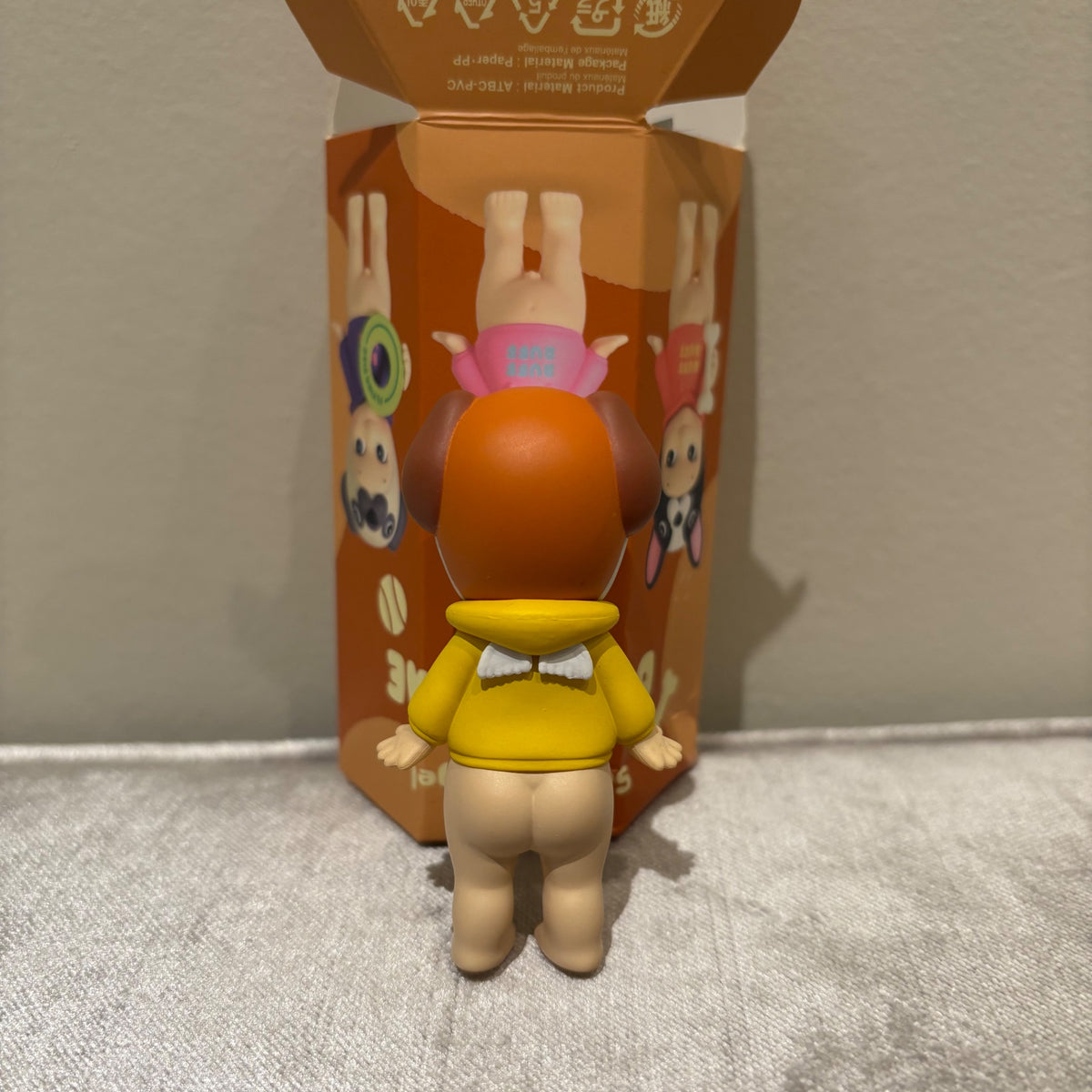 Beagle - Dog Time Series by Sonny Angel  - 2