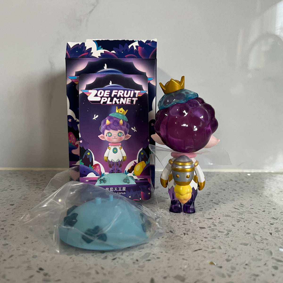 Grape Uranus -Zoe Fruit Planet by POP MART - 2
