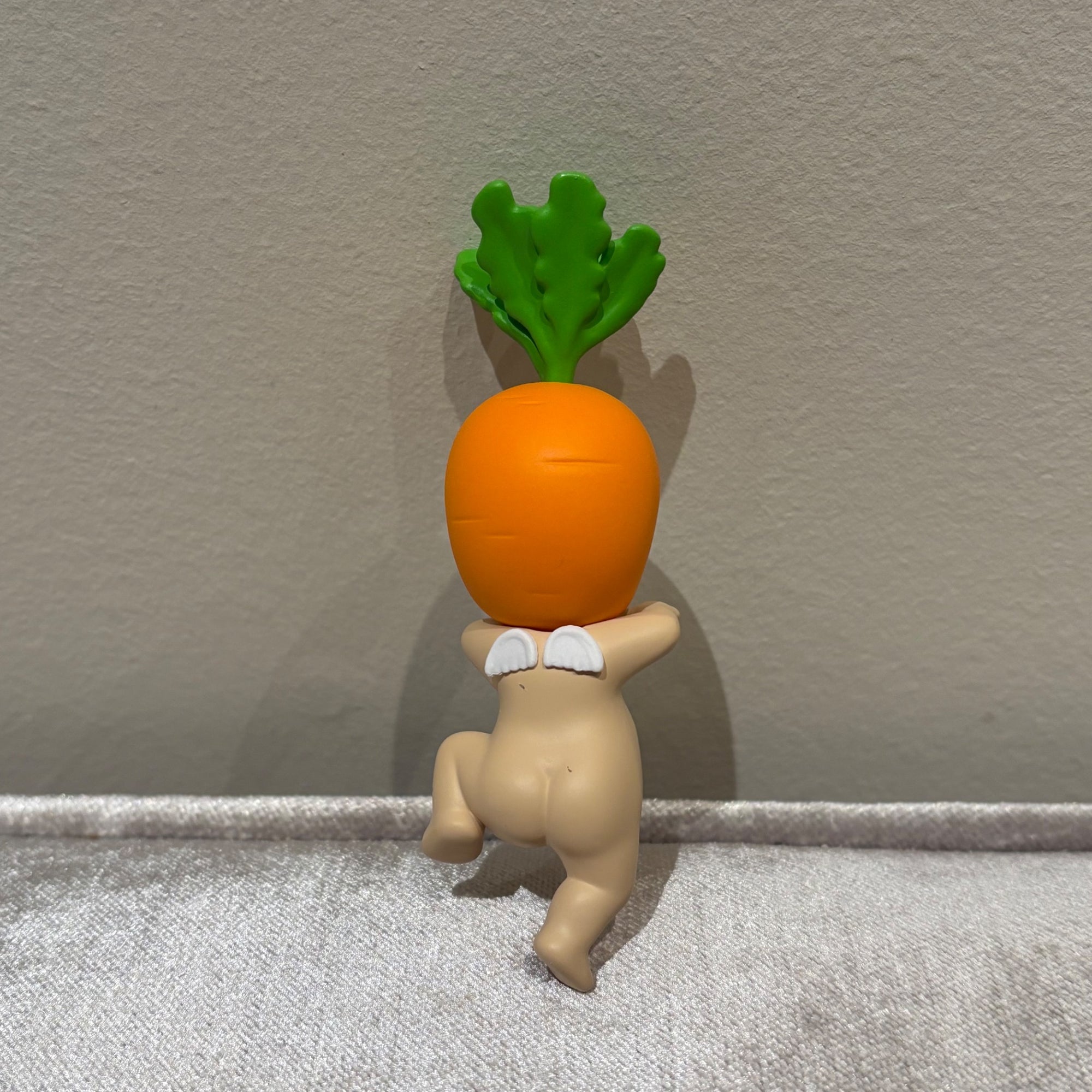 Carrot - Harvest Hippers by Sonny Angel - Mindzai Toy Shop