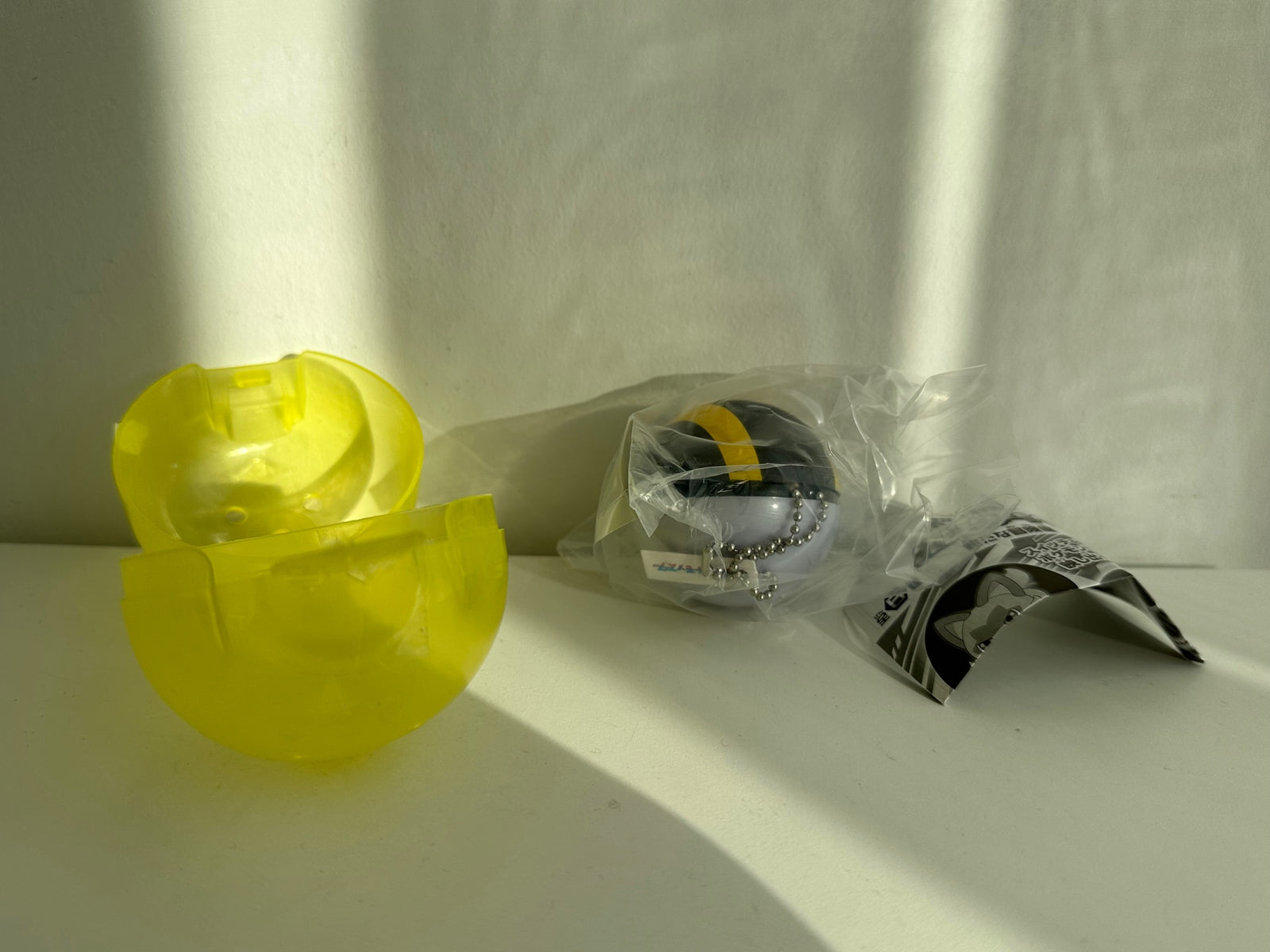 Pokémon Ultra Ball gacha - 2