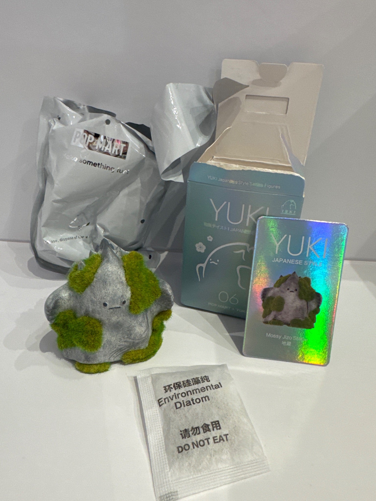 YUKI Japanese Style Series フィギュア 06 Mossy Jizo Statue - Yuki Japanese Style 06 - POPMART *Japan