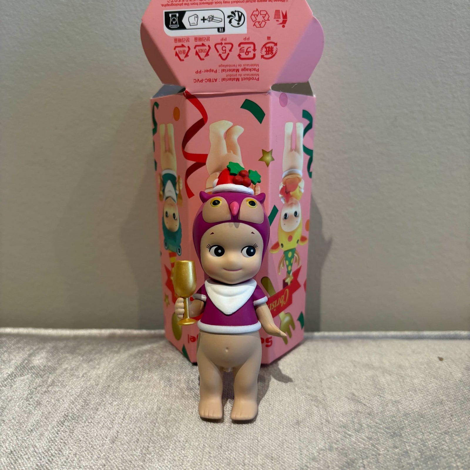 Owl - Christmas Dinner Series - 1