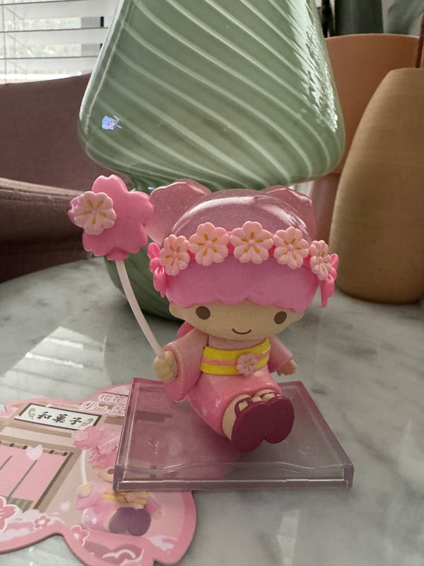 Toptoy Sanrio Little Twin Star Lala Wagashi & Blossom Ornament