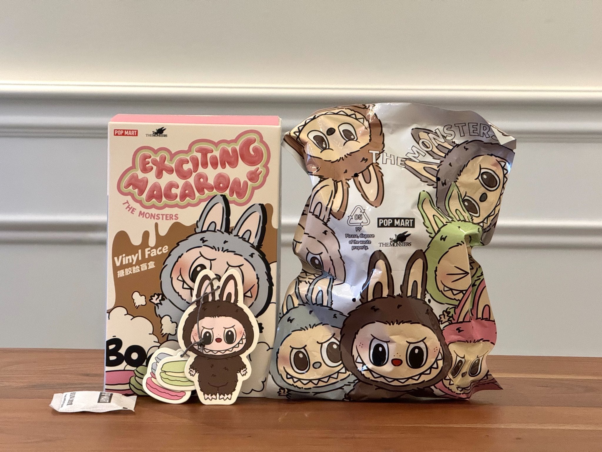 【正規品】ラブブ Macaron Chestnut Cocoa Pop Mart Labubu The Monsters Exciting Macaron Chestnut Cocoa