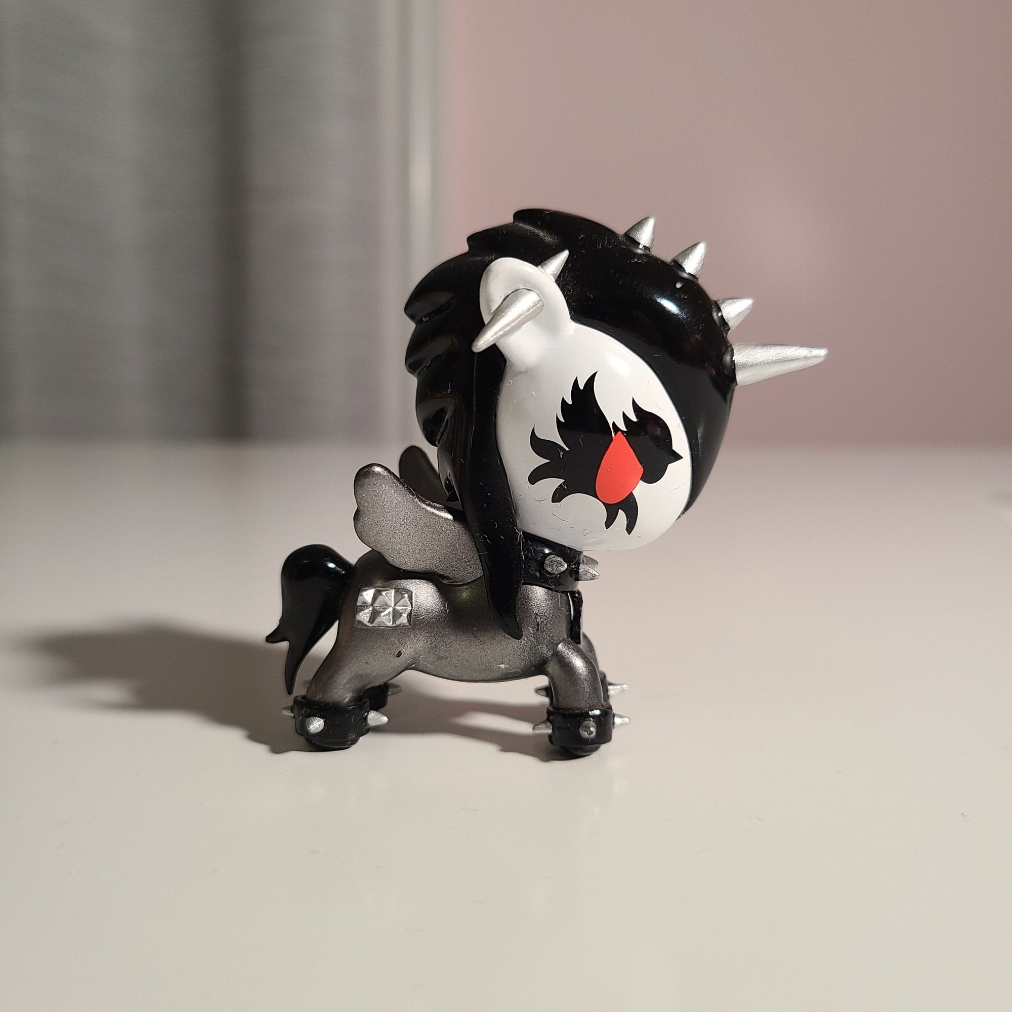 Thrasher (Chaser) - Unicorno Series 9 - by Tokidoki - Mindzai Toy Shop