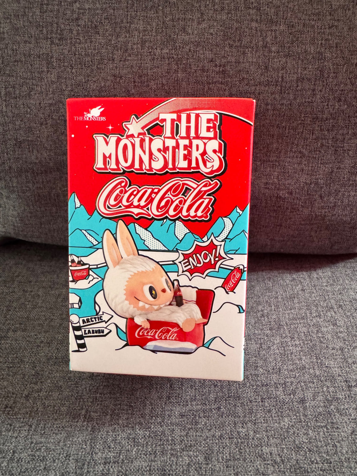 Gift Delivery The Monsters Coca Cola - 2
