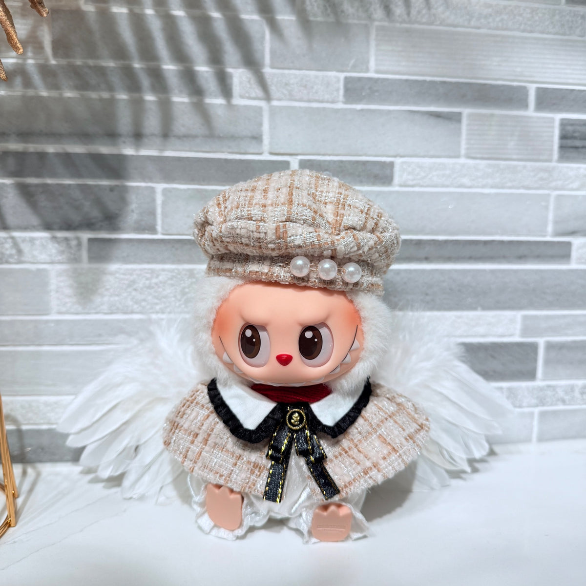 Champaign Cape + White Wings - Labubu Clothes for Have A seat - 1