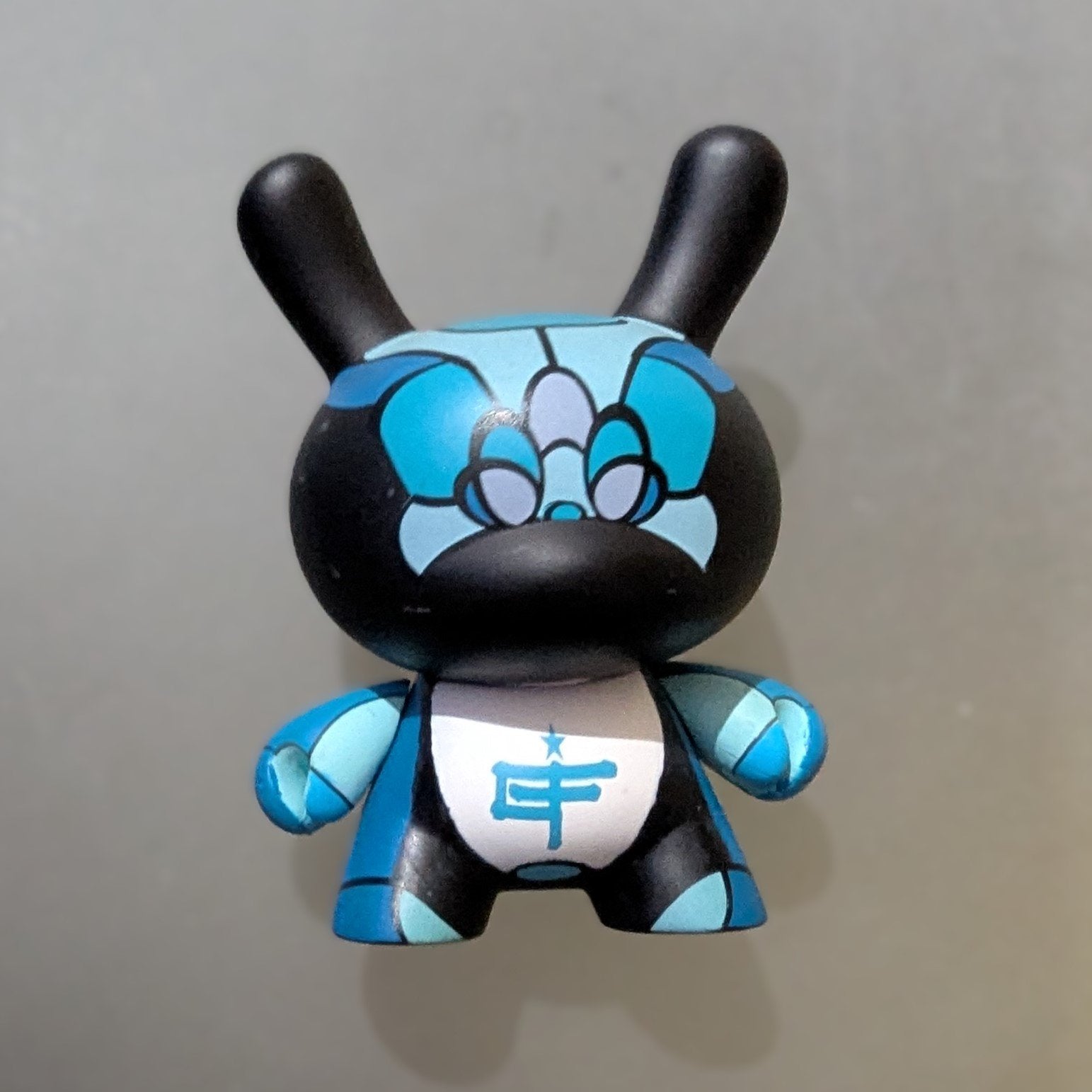 Dunny Series 4 - David Flores 2/24  - 1