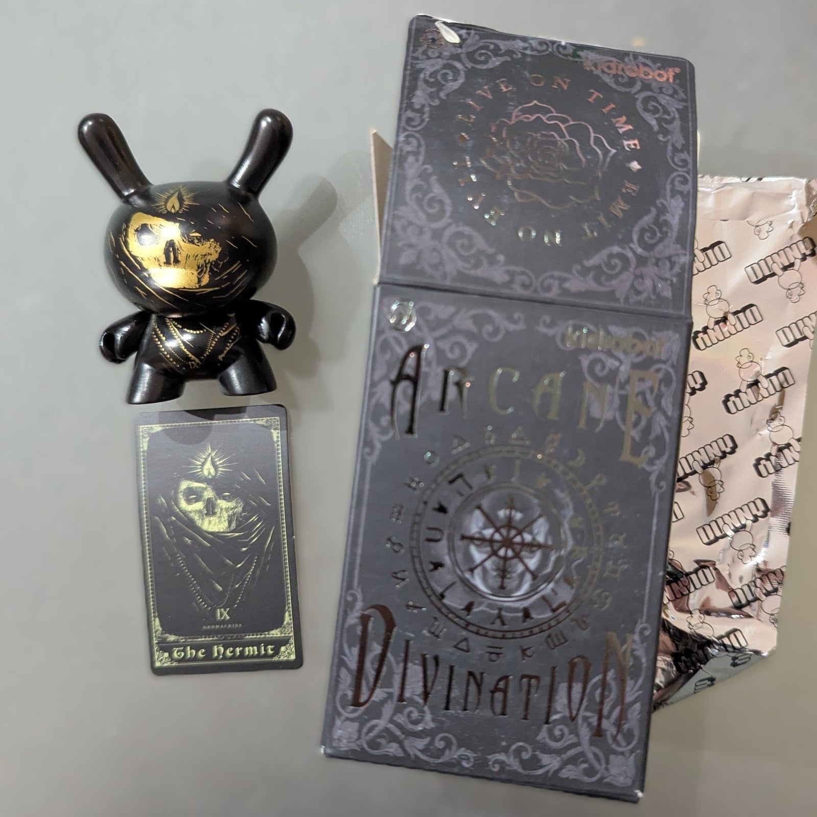 The Hermit - Dunny Arcane Divination - Godmachine 2/24  - 1