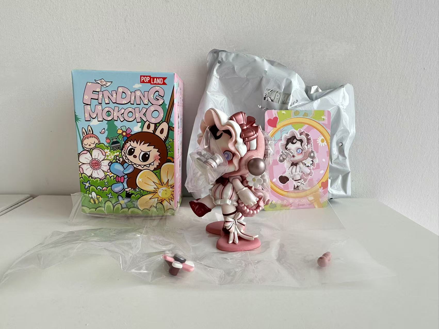 Seen her (Skullpanda) - Finding Mokoko Series by POP MART