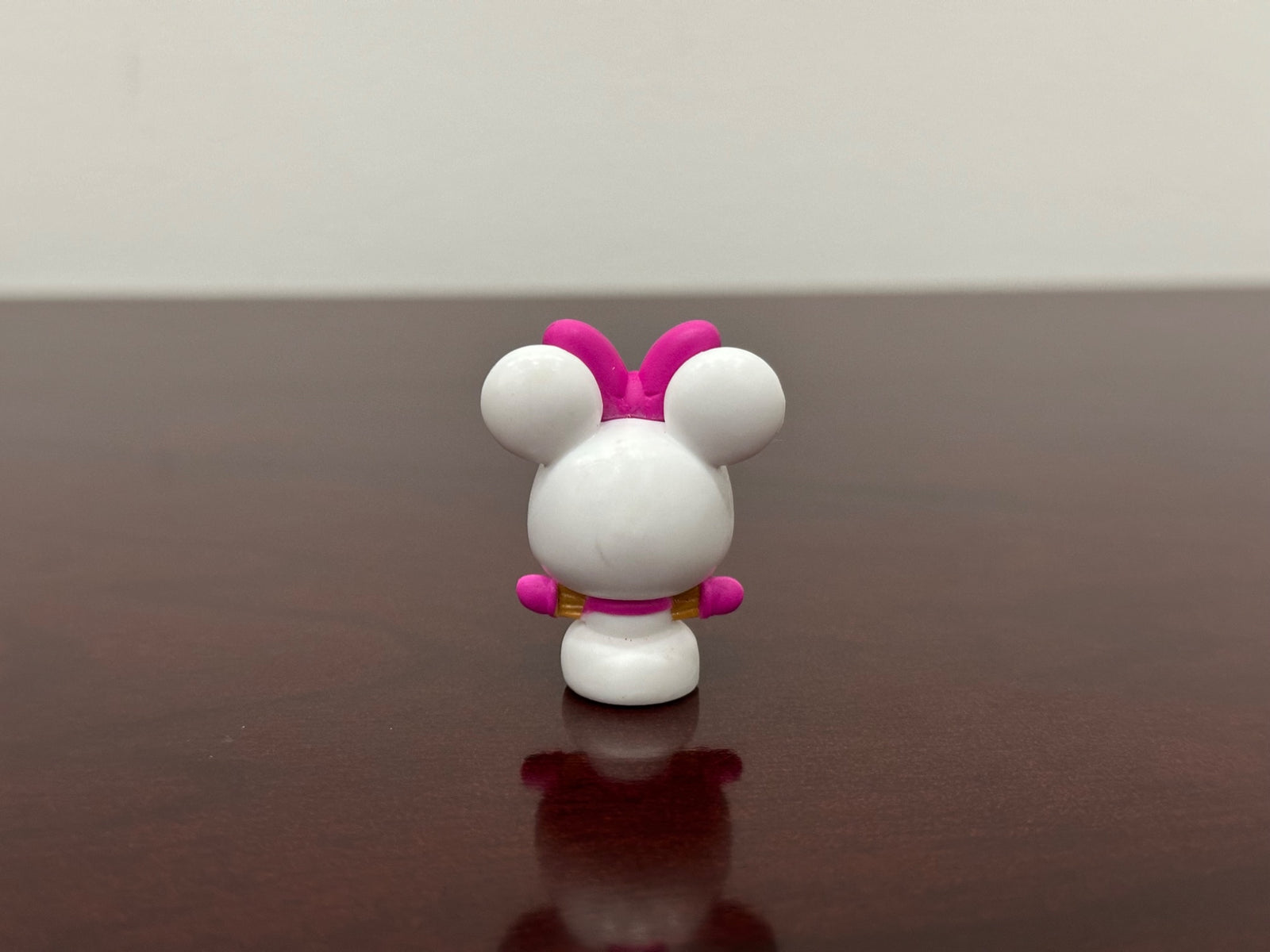 Minnie Mouse Snowman Exclusive - 2024 Advent - Disney Doorables - 1