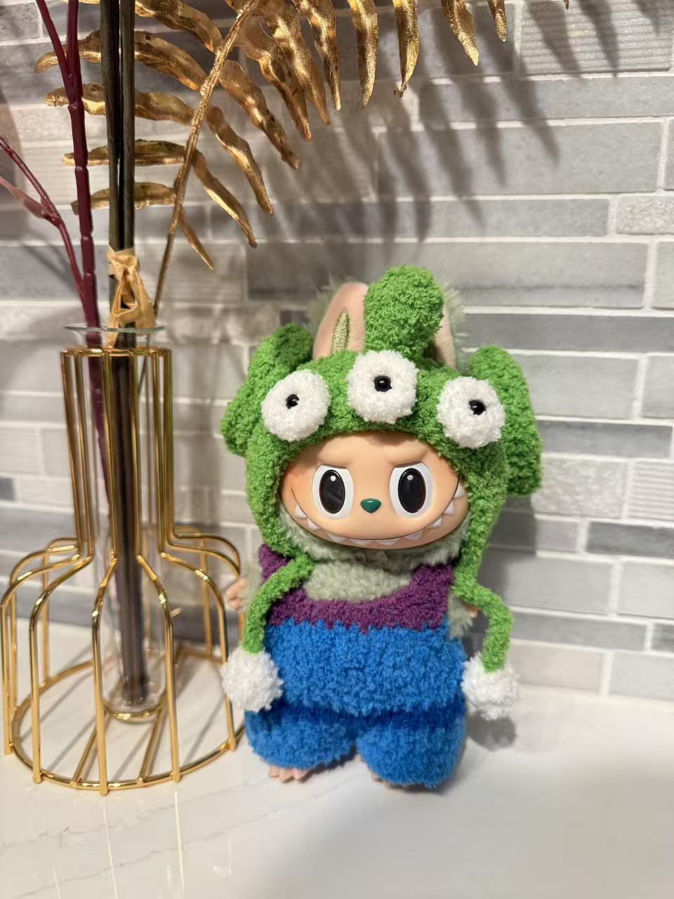 Crochet The Aliens - Labubu Clothes For Exciting Macaron