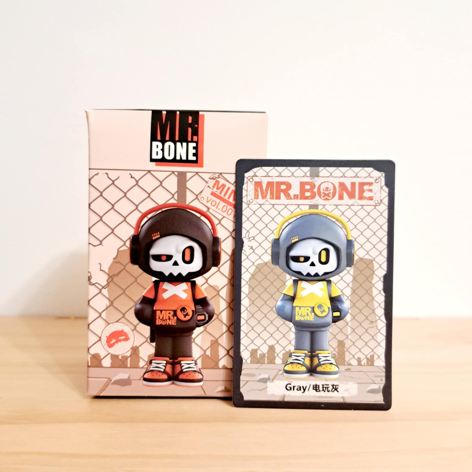 Gray - Mr. BONE Mini Volume 001 Series - MyToy - 1