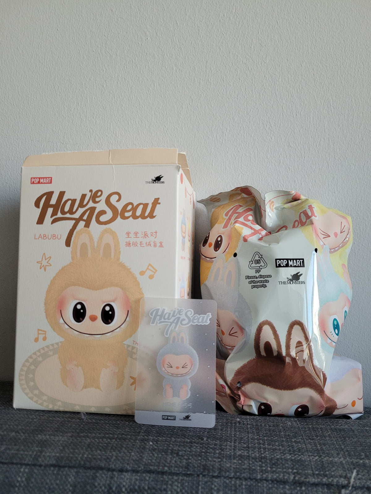 Labubu HEHE - Have a Seat - Popmart - 1