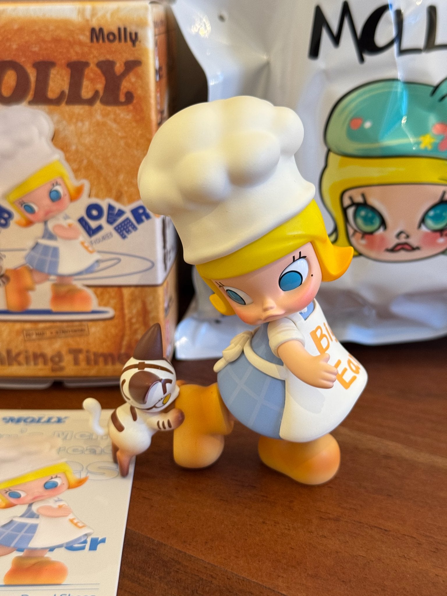 Yummy Bread Shoes - Molly Carb-Lover Series by POP MART - 1