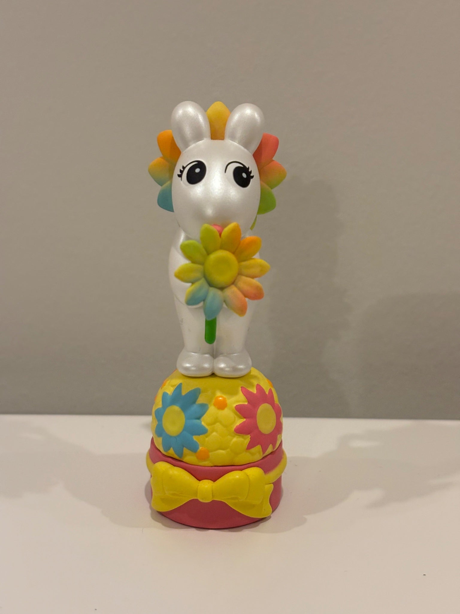 Flower Gift Robby - Sonny Angel Flower Gift Series