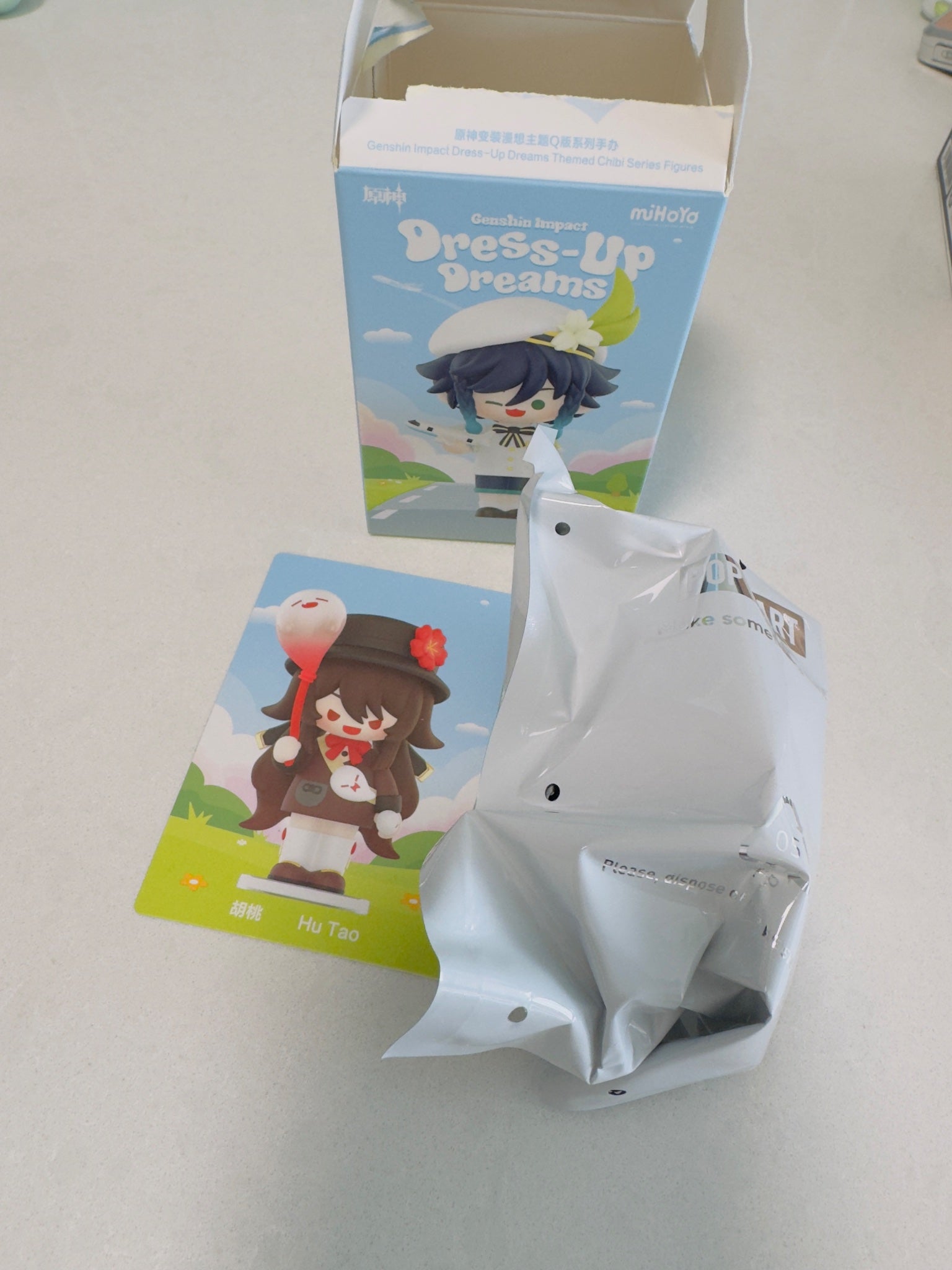 HU TAO - Dress UP Dreams - POP MART - 1