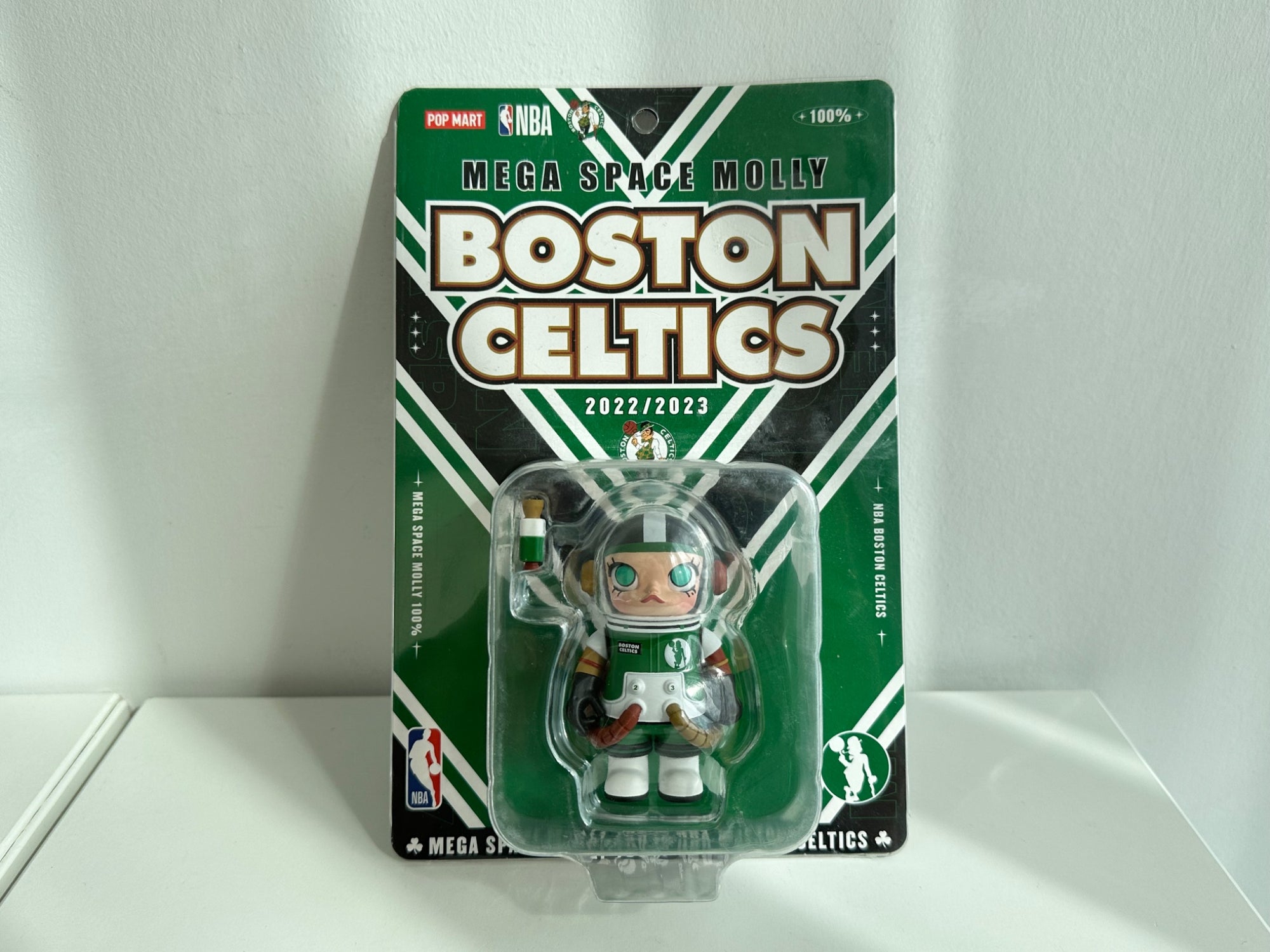 Boston Celtics 2022-2023 Blister - Mega Space Molly 100% by POP MART - 1