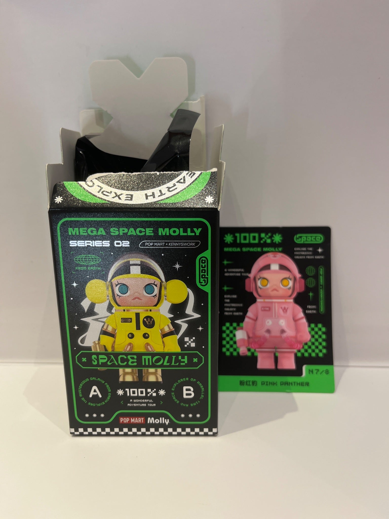 Pink Panther - Space Molly Series 2 - Popmart - 1