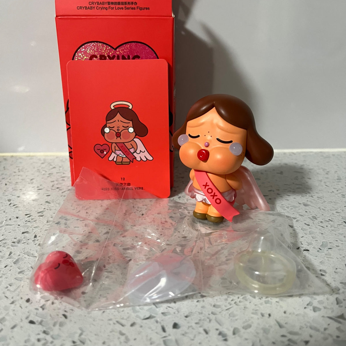 Kiss Kiss Angel Vers. - Crybaby Crying for Love series - Pop Mart