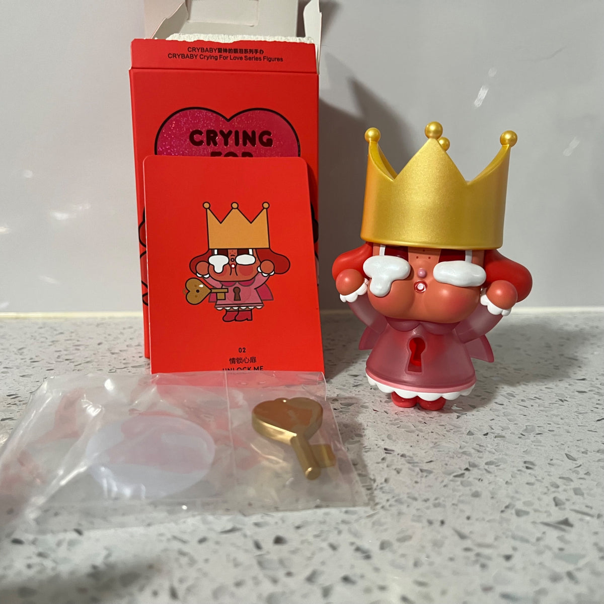 Unlock Me - Crybaby Crying for Love series - Pop Mart
