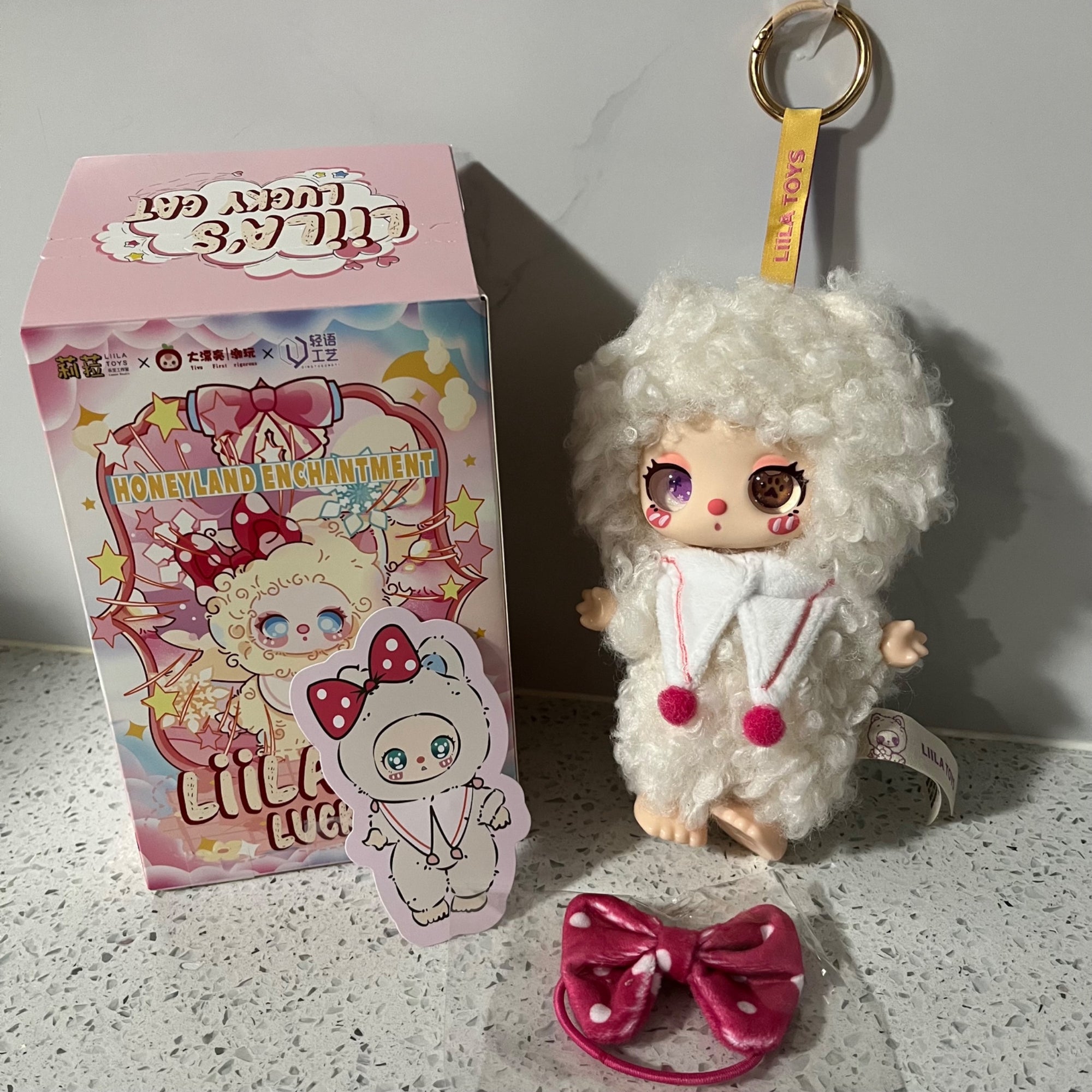 Fragrant Snow Meow plush pendant - Liila’s Lucky Cat Honeyland Enchantment Plush series