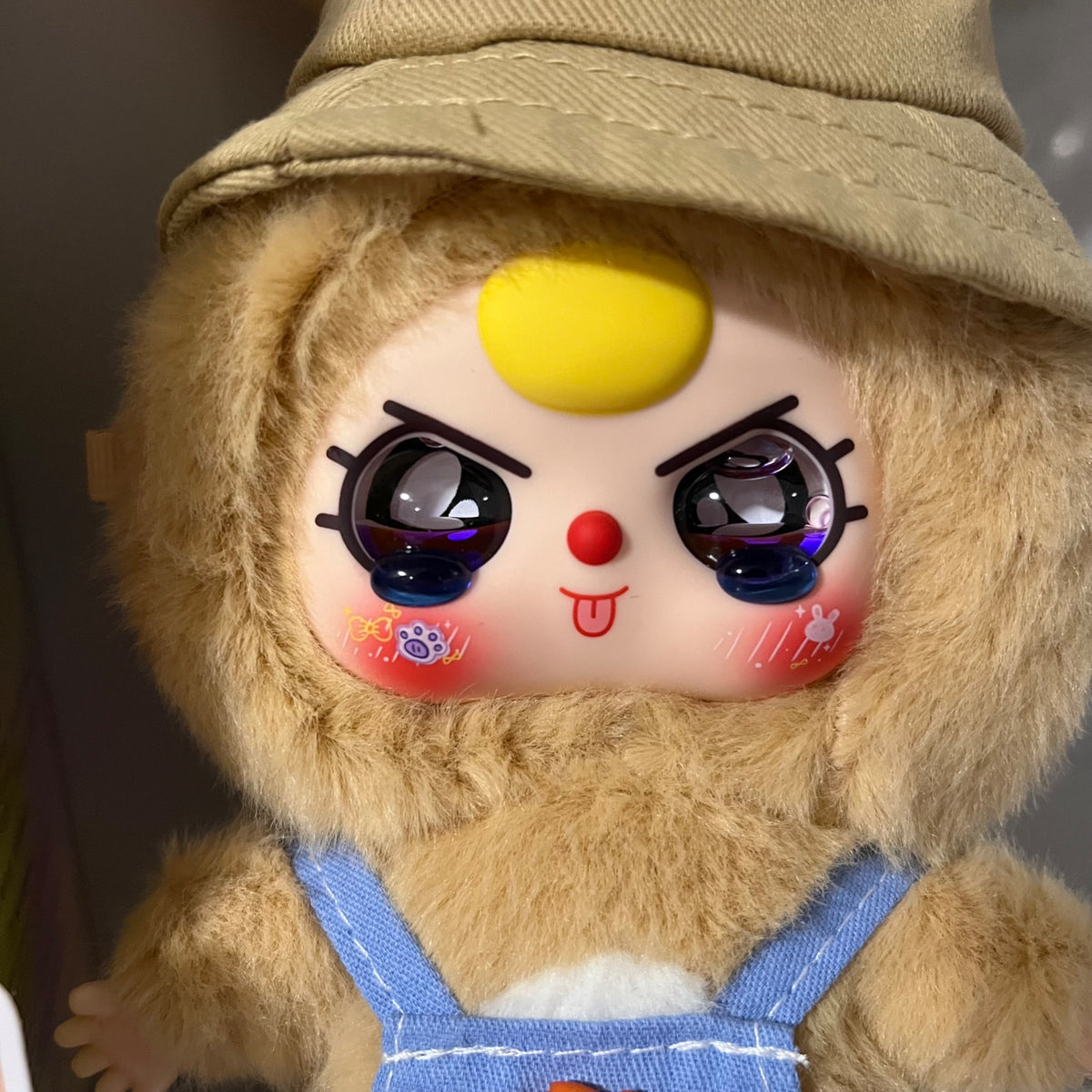 Latte Bunny (Rare purple liquid eyes) - Baby Three Macaron Bunny Keychain series